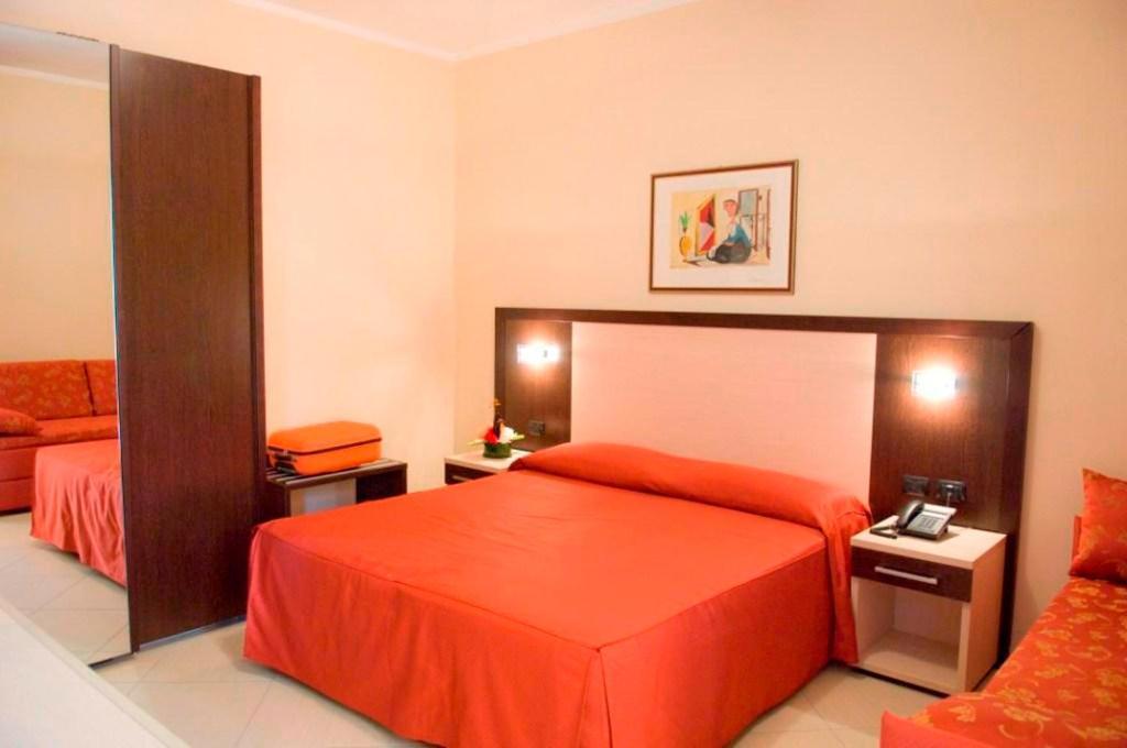 Hotel Risberg Gallipoli Bagian luar foto
